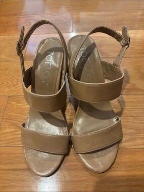 TOETOS Women's Tan Slingback Strappy Sandals